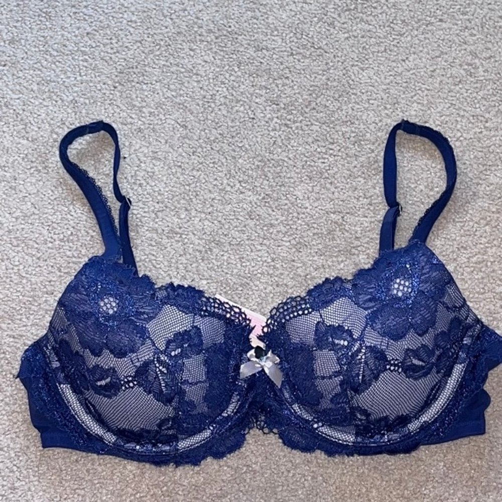 Victoria's Secret Body By Victoria BBV Navy Lace Lined Demi Bra 34C